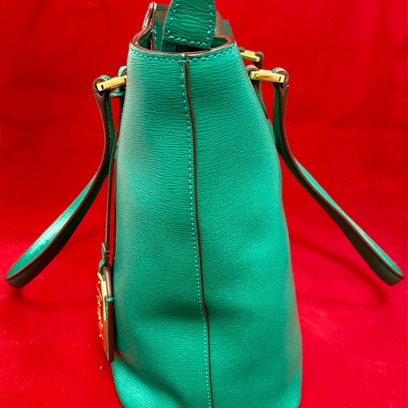 🎄Holiday Gifting Authentic Ralph Lauren!!! Brand New without tag. See photos. 🎄 - Picture 7 of 9